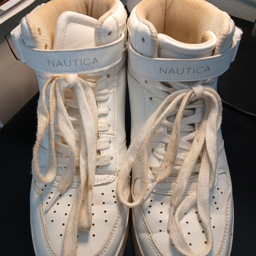 Nautica Women’s White High Top Lace Up Sneaker w/Ankle Strap Size 7 US